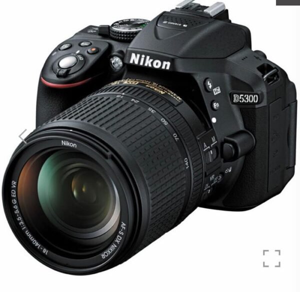 Nikon DSLR D5300